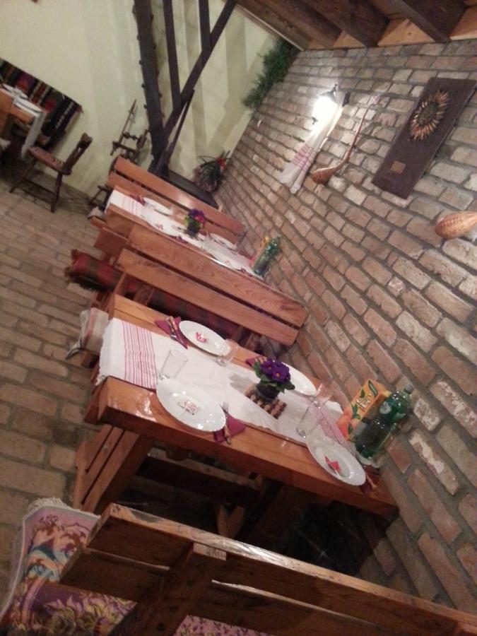 Gradiste Snasini Kucari Bed & Breakfast エクステリア 写真