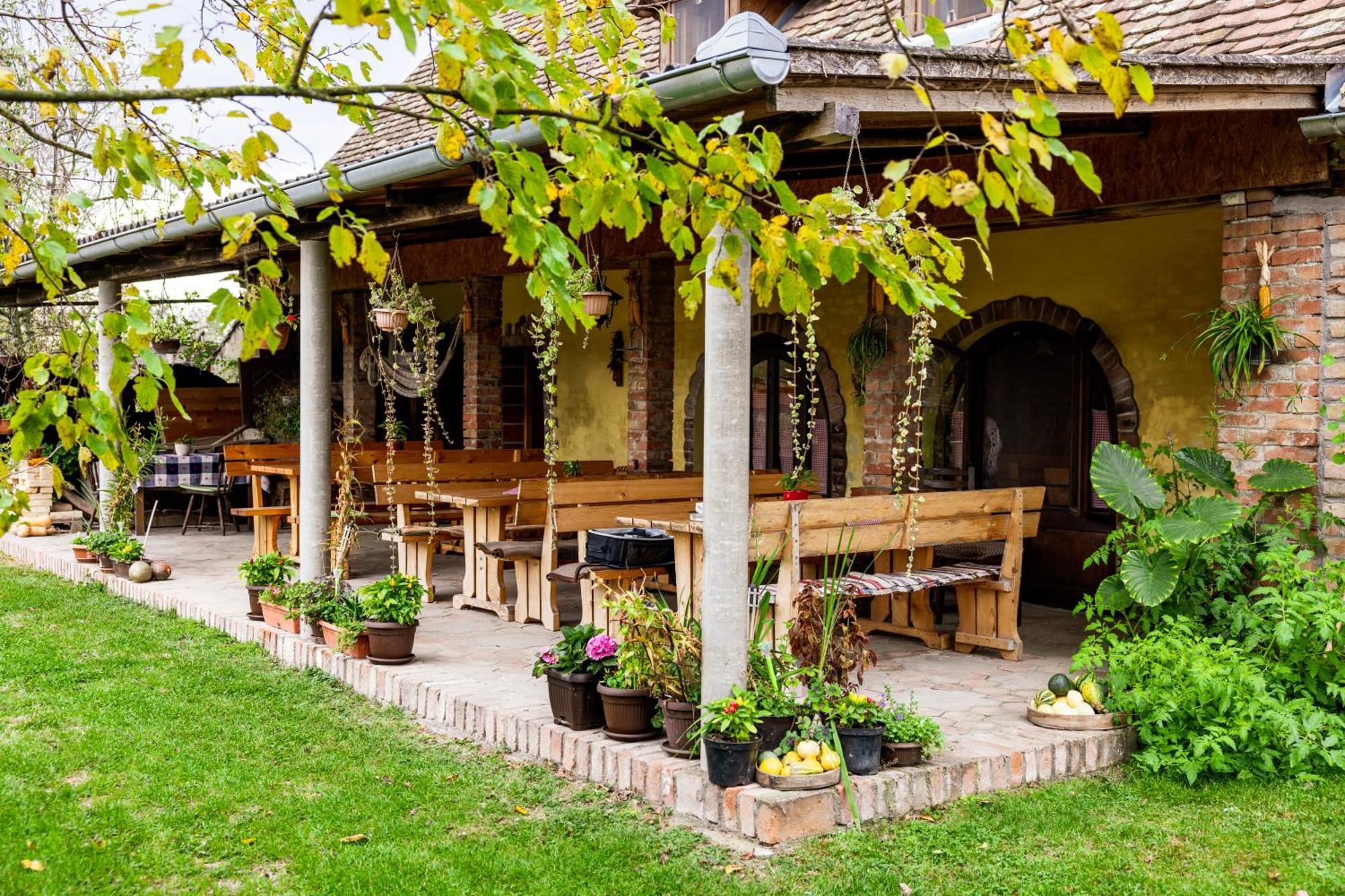 Gradiste Snasini Kucari Bed & Breakfast エクステリア 写真